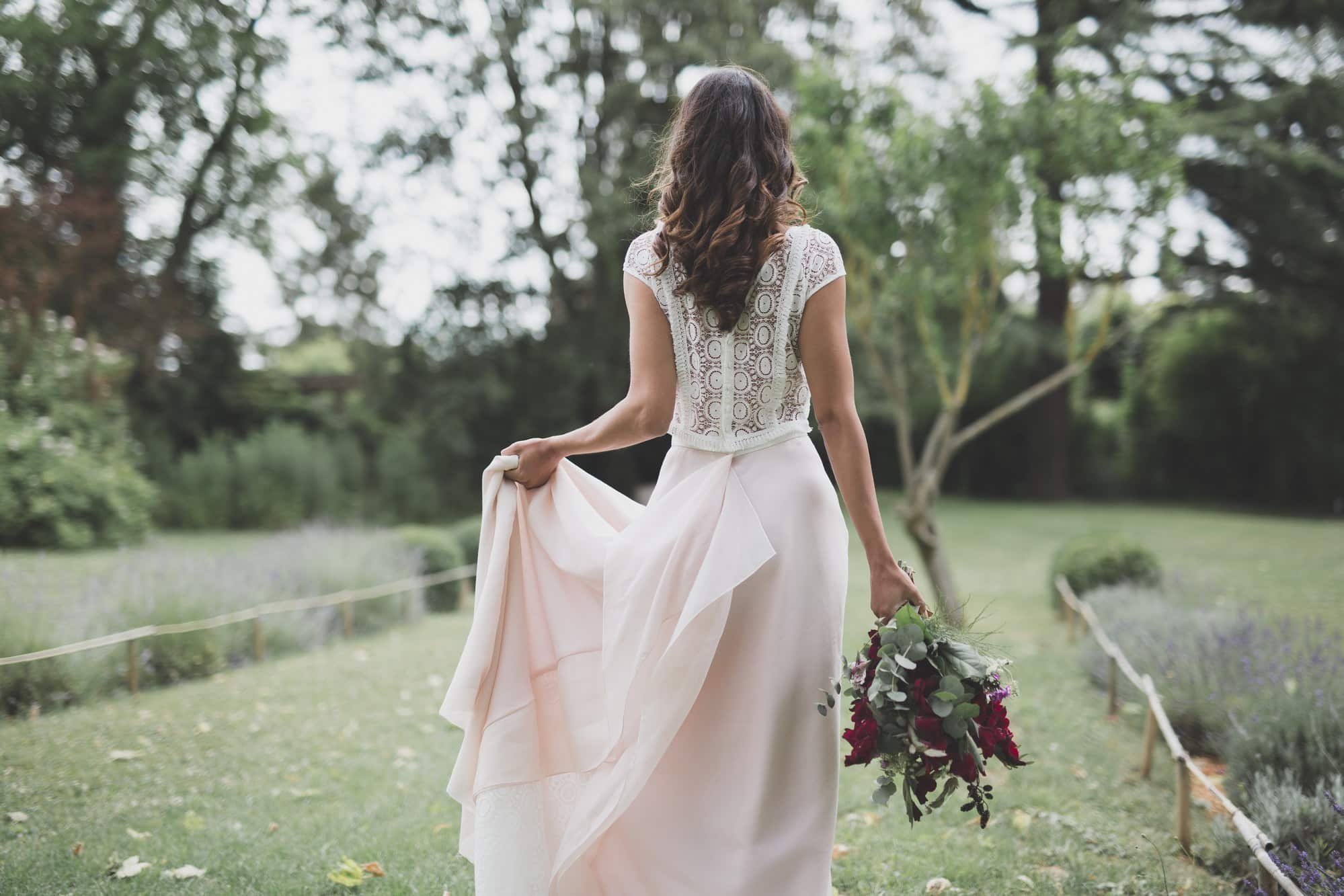 D'où vient la tradition de la robe de mariage blanche ? - EuroZine