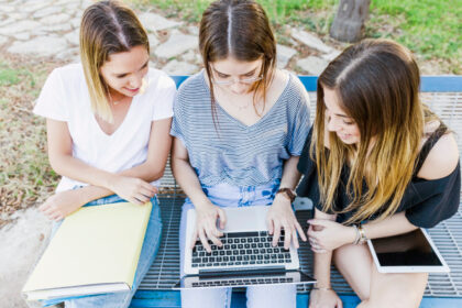 Quel équipement informatique choisir pour son enfant qui entre au lycée en septembre 2025 ?